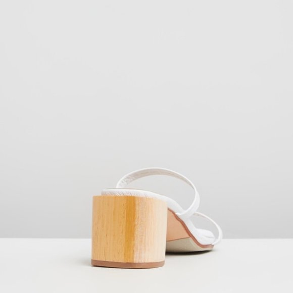 ⚡️James Smith Sirenuse Sandal, White Croc sz 38 - Picture 3 of 7